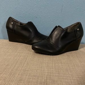 Life stride sz 6 M black shoes flex